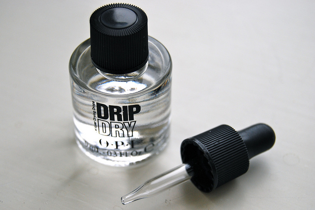 OPI Drip Dry Lacquer Drying Drops - wide 4